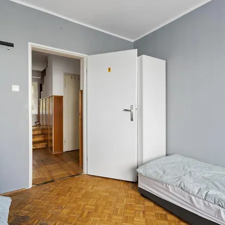 Δωμάτια σε οικογενειακή κατοικία Tanie Spanie Autostrada A2