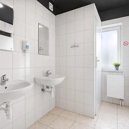 A2 - 24h Self Check-in - Free Parking Privat bolig Poznań
