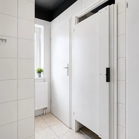 Privat bolig A2 - 24h Self Check-in - Free Parking *